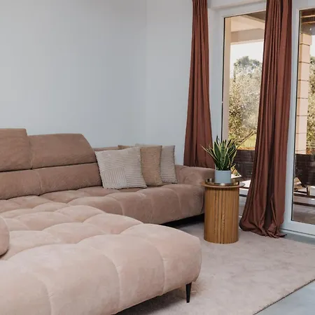아파트 Lumaris Olive Garden Retreat