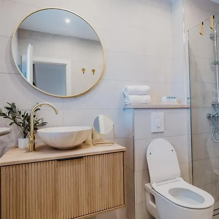 아파트 Lumaris Olive Garden Retreat 룸바르다